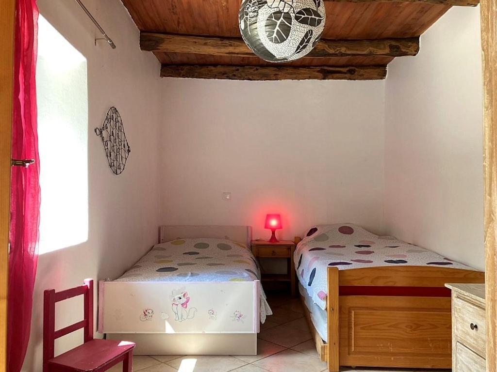 Location Gite Entre Cahors Et St Cirq Lapopie Arcambal Esterno foto
